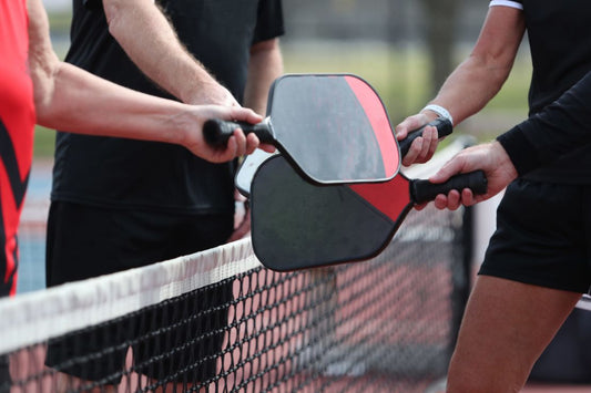 Choosing the Best Pickleball Paddle: A Buyer’s Guide